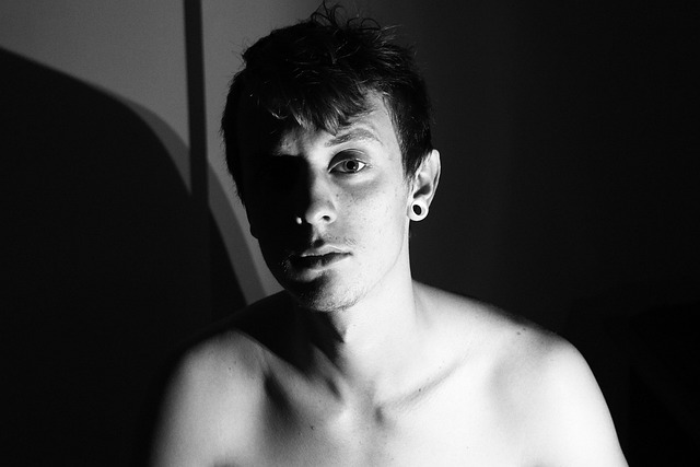 कान में भारीपन क्यों महसूस होता है? — कान में भारीपन क्यों महसूस होता है?